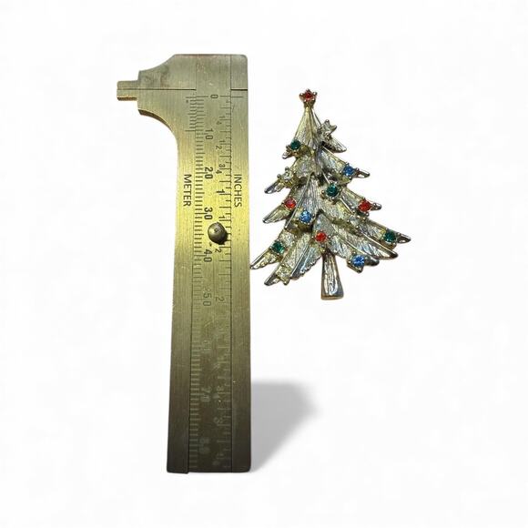 Vintage Christmas Tree Pin Brooch Goldtone with Rhinestones - Picture 5 of 6